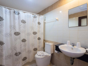 Sharaya Patong Hotel