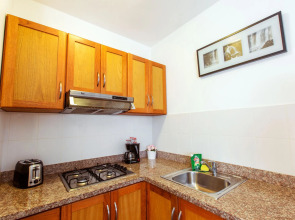 Tropicana Suites Deluxe Beach Club & Pool