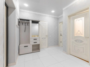 Aura на улице Братьев Темировых 69/1