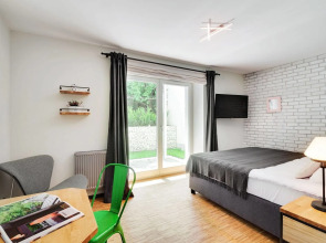 Well Well Aparthotel