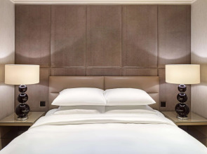 Отель Radisson Blu, London Bond Street