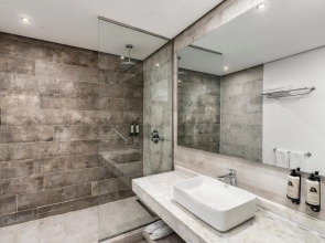 Marina Bay City Center