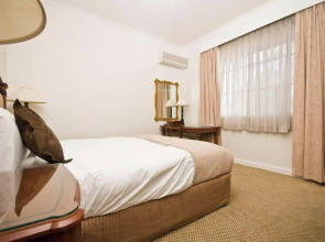 Country Plaza Queanbeyan