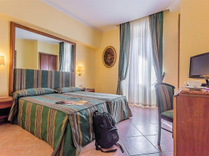 Raeli Hotel Noto