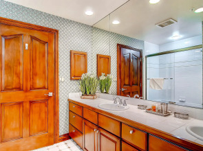 Oxford Court by East West Hospitality