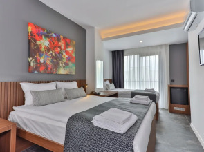 Wolf Of The City Hotel & Spa