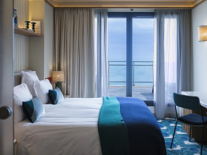 Hotel Le Café de Paris