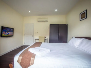 Wonderful Pool House at Kata