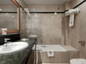 Catalonia Puerta del Sol