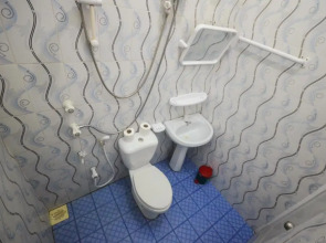 Blue Water Thoddoo Inn