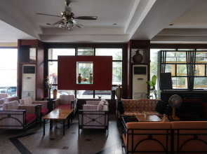 New Rose Boutique Hotel