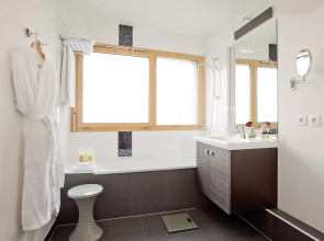 Residhome Paris Issy-les-Moulineaux