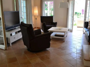 Portville Villas by Villa Safiya