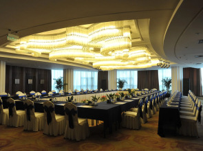 Fuyang International Trade Center Hotel