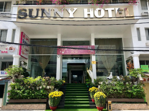Sunny Hotel
