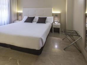 Отель Serhs Del Port