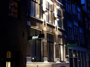 Rembrandtplein Hotel