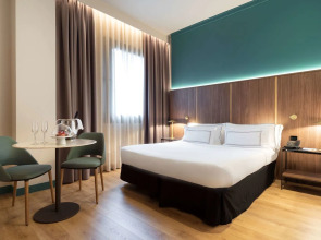 Отель Melia Milano