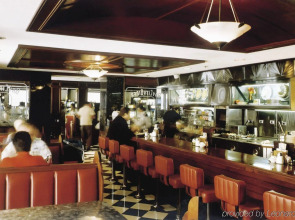 Golden Gate Hotel and Casino