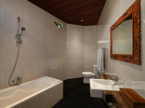 Avery Le Nixsun Villas by Waringin Hospitality