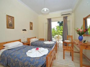 Passas Mare Apartments & Studios