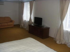 Отель «Ареда»