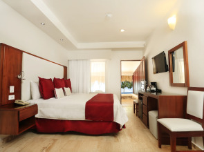 Viva Wyndham Dominicus Beach Resort — All Inclusive