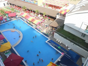 Side Win Hotel & Spa