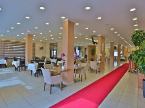 Bon Hotel City & Resort