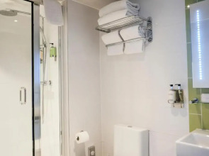 The Wellington Hotel