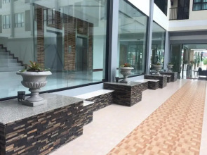 Orchid Riverview Hotel