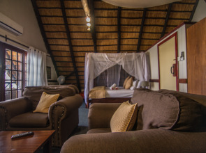 Victoria Falls Waterfront