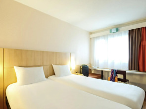 ibis Warszawa Ostrobramska