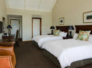 Protea Hotel by Marriott George King George