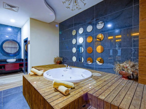 Diamond Premium Hotel & Spa