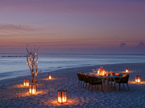 Emerald Faarufushi Resort & Spa