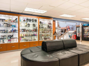 Rodeway Inn & Suites Fort Lauderdale Airport & Cruise Port