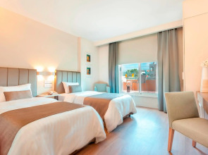 ALQasr Metropole Hotel