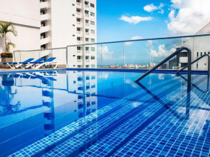 Hampton By Hilton Cartagena