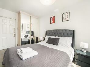 2 Bed Cosy Apartment in Central London Fitzrovia FREE WIFI by City Stay Aparts London