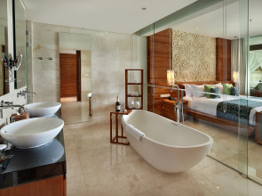 Отель Candi Beach Resort and Spa