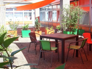 Gaestehaus Kaiserpassage - Hostel