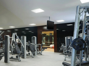 Le Meridien Pyramids Hotel & Spa