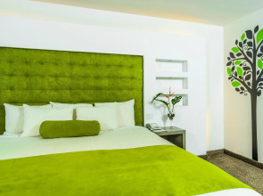 Riande Aeropuerto Hotel & Casino