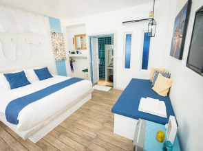 The White Knot Koh Chang