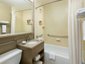 Nyma, The New York Manhattan Hotel