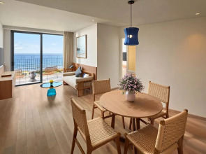 Wyndham Hoi An Royal Beachfront Resort & Villas