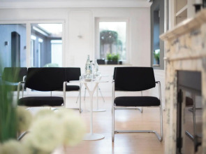 &REPEAT Köln Airport