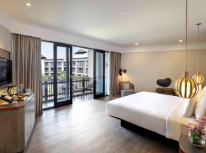 Pullman Bali Legian Beach