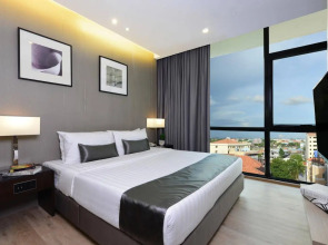 Altera Hotel and Residence